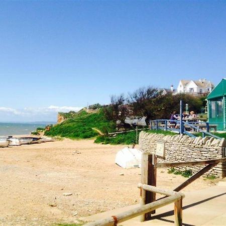 Hillview Bungalow بيرتون برادستوك المظهر الخارجي الصورة
